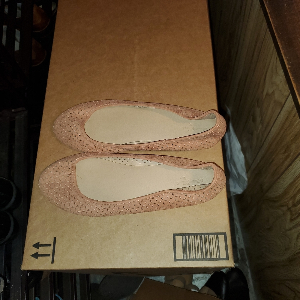 Mauve flats